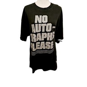 Mens (or womans) W T-shirt